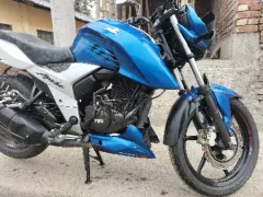 TVS Apache RTR 160 4V